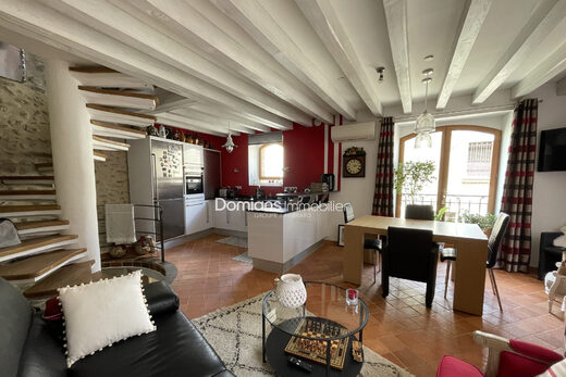 A VENDRE &#8211; ILLE SUR TET &#8211; MAISON EN PIERRE AVEC TERRASSE