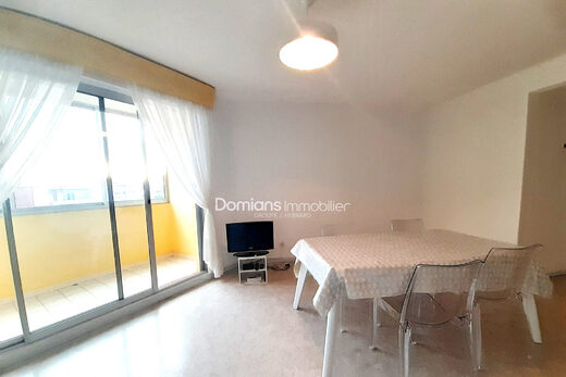 A VENDRE – PERPIGNAN – APPARTEMENT T3 GARAGE ET CAVE