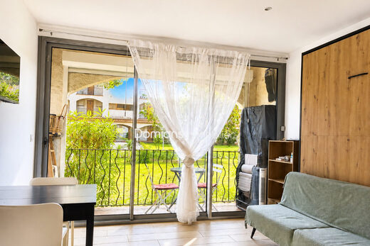 A VENDRE &#8211; ARGELÈS-SUR-MER &#8211; GRAND STUDIO RÉNOVÉ