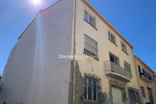 A -VENDRE – PORT – VENDRES – APPARTEMENT