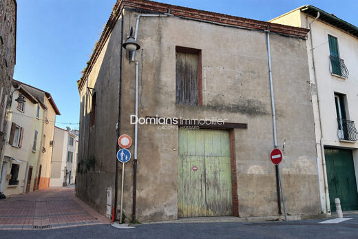 A VENDRE &#8211; SAINT CYPRIEN &#8211; GRANGE