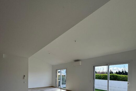 Maison 4 pièces à louer à CORBERE LES CABANES