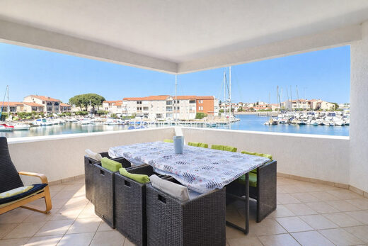 A VENDRE – SAINT CYPRIEN – APPARTEMENT T4