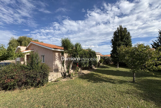 A VENDRE – MILLAS – VILLA