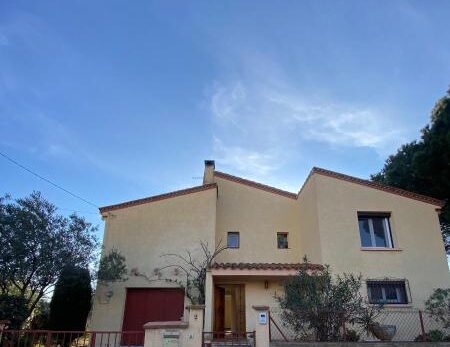 Maison 6 pièces à louer à TROUILLAS