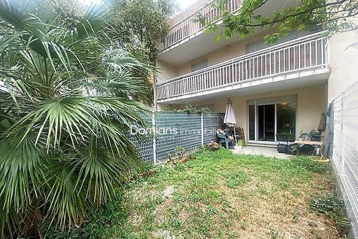 A VENDRE – PERPIGNAN – APPARTEMENT T2 AVEC JARDIN ET PARKING