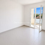 A VENDRE &#8211; SAINT CYPRIEN &#8211; Appartement T4 Garage et Parking priv