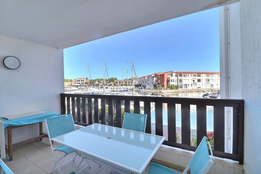 A VENDRE- SAINT CYPRIEN PLAGE-APPARTEMENT T3 VUE MARINA