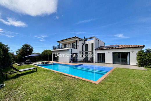A VENDRE- LATOUR BAS ELNE- VILLA CONTEMPORAINE