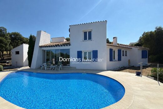 A VENDRE &#8211; VILLA DE PLAIN PIED- LES ALBERES