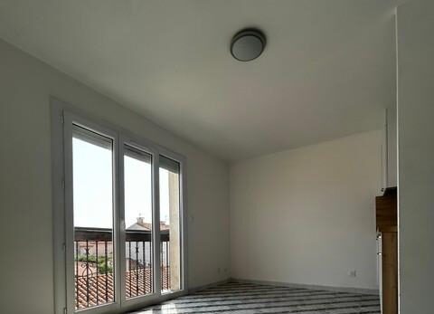 Appartement 3 pièces à louer à SAINT CYPRIEN