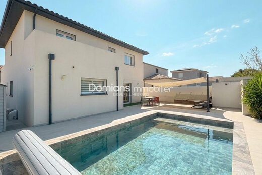 A VENDRE &#8211; THUIR &#8211; VILLA CONTEMPORAINE AVEC PISCINE