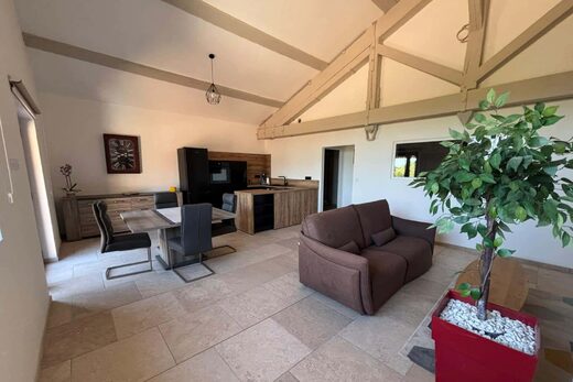 Appartement 0 pièces à louer à PERPIGNAN