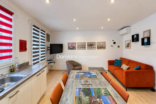 A VENDRE &#8211; MAISON DE VILLE &#8211; PERPIGNAN