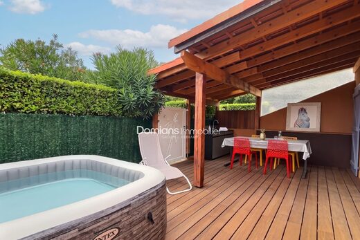 A VENDRE-SAINT CYPRIEN PLAGE-VILLA