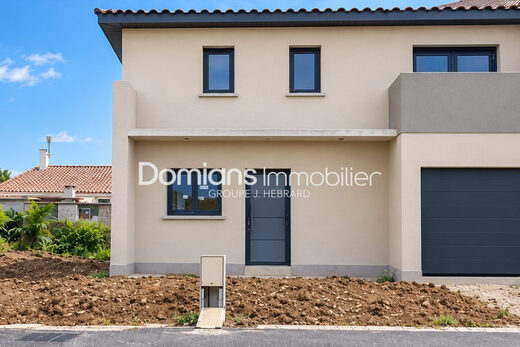 A VENDRE &#8211; CLAIRA &#8211; VILLA NEUVE